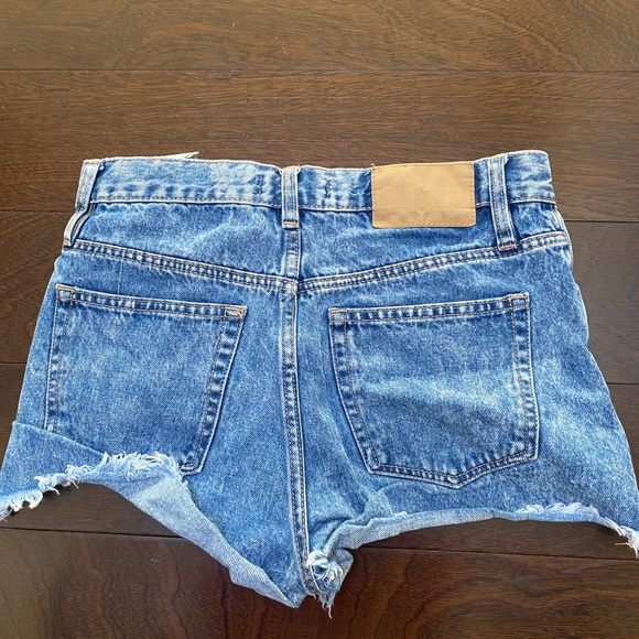 Jeans short - Picture 2 of 3